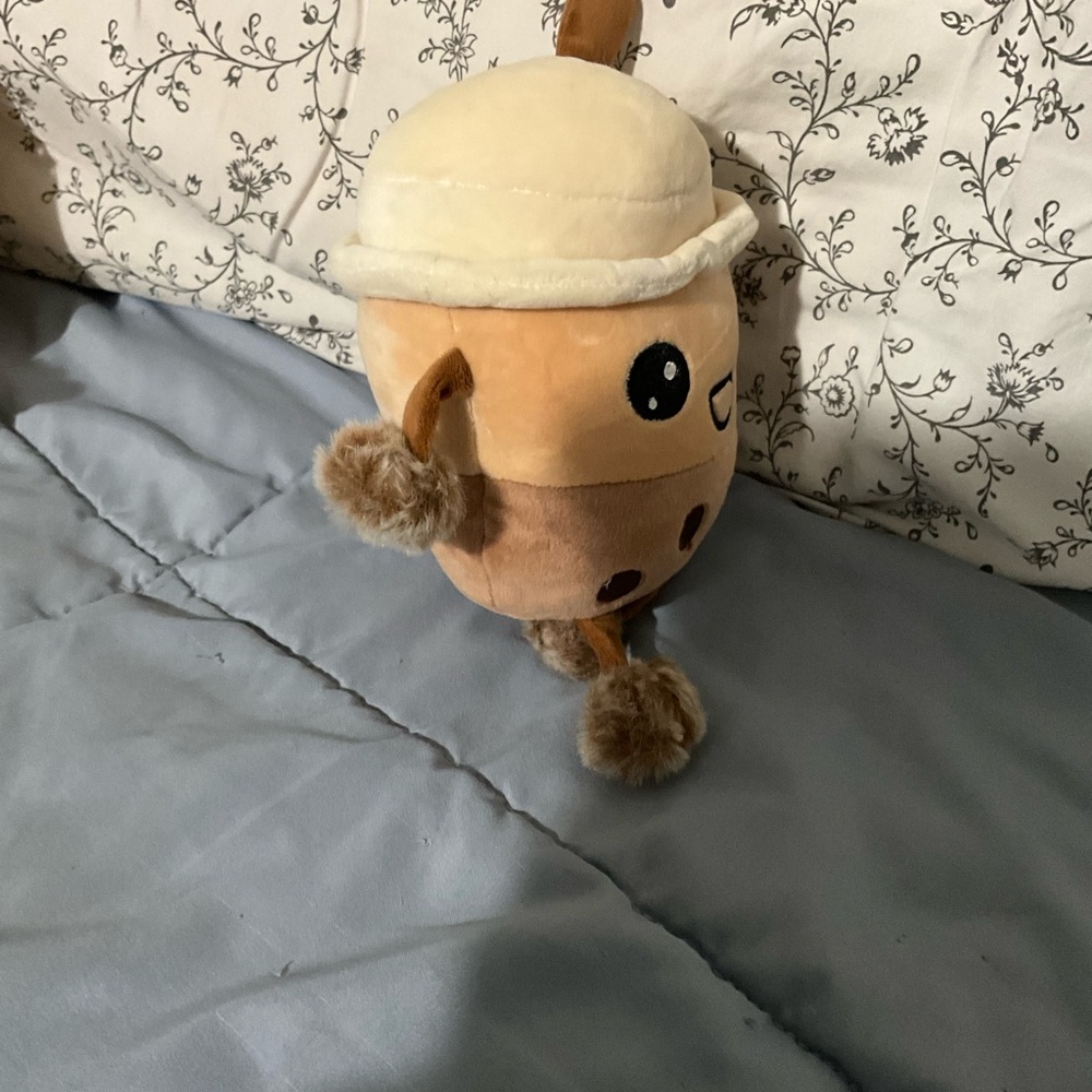 New no tag Adorable Cream and Brown Stuffed Bubble Tea Toy - Picture 4 of 6